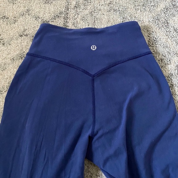 Lululemon align Joggers - Picture 5 of 5